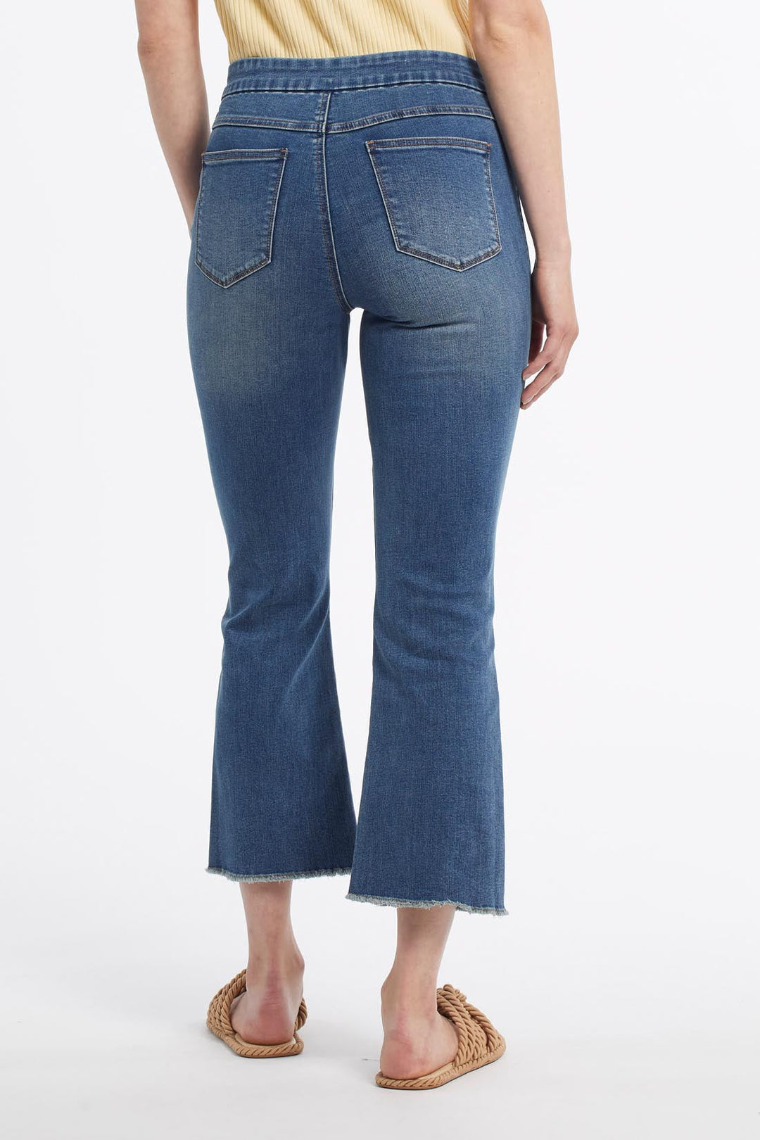Audrey pull on straight crop jean
