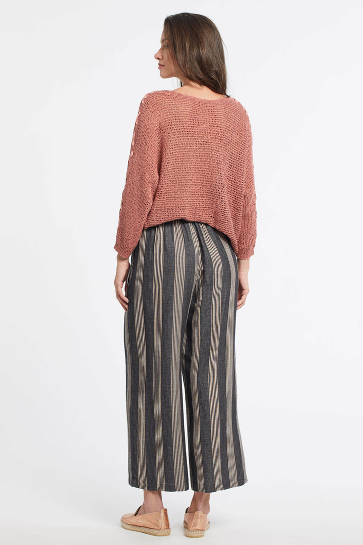 Pull-On Wide Leg Crop Pant